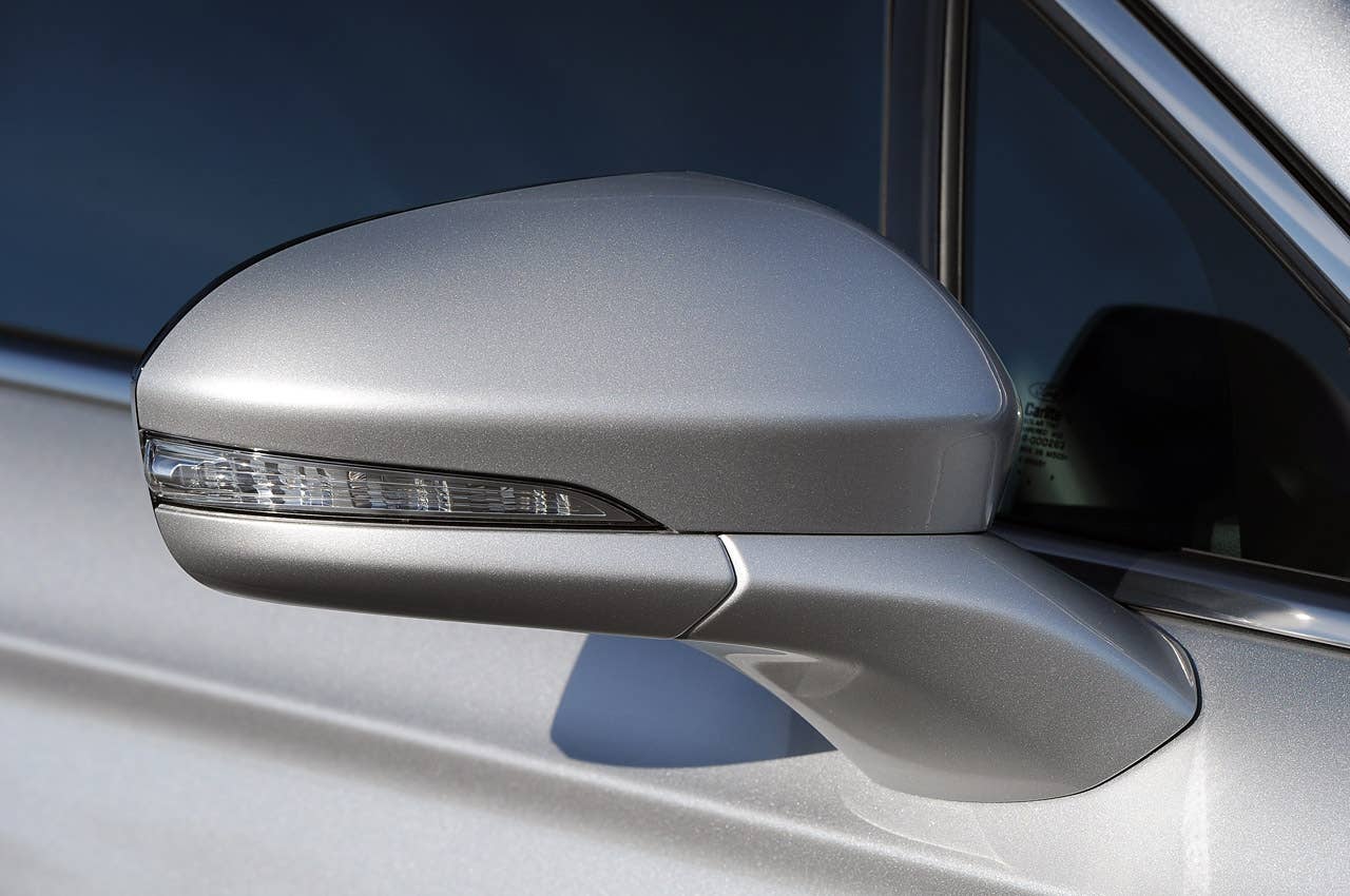 2013 Ford Fusion side mirror