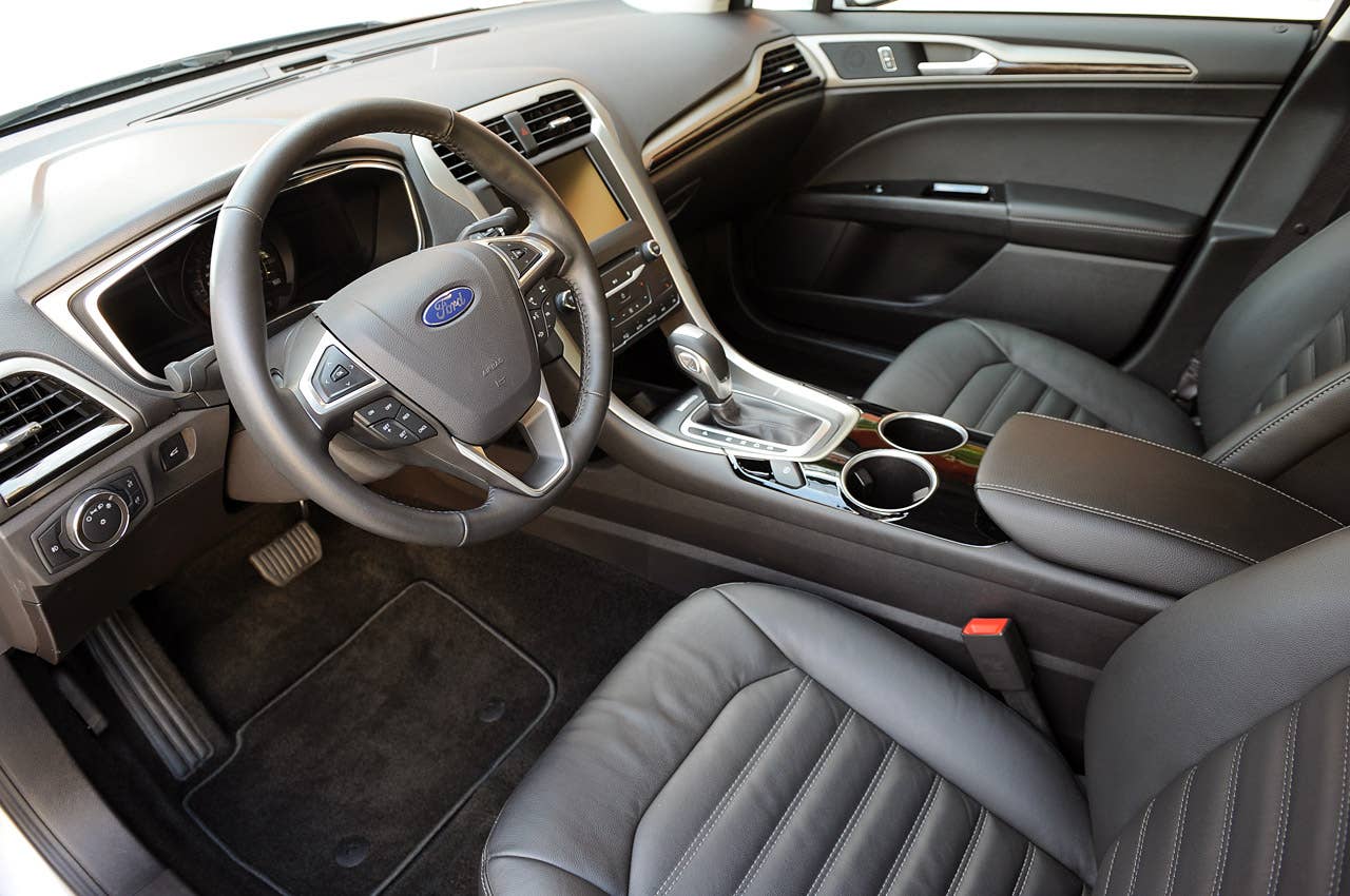 2013 Ford Fusion interior