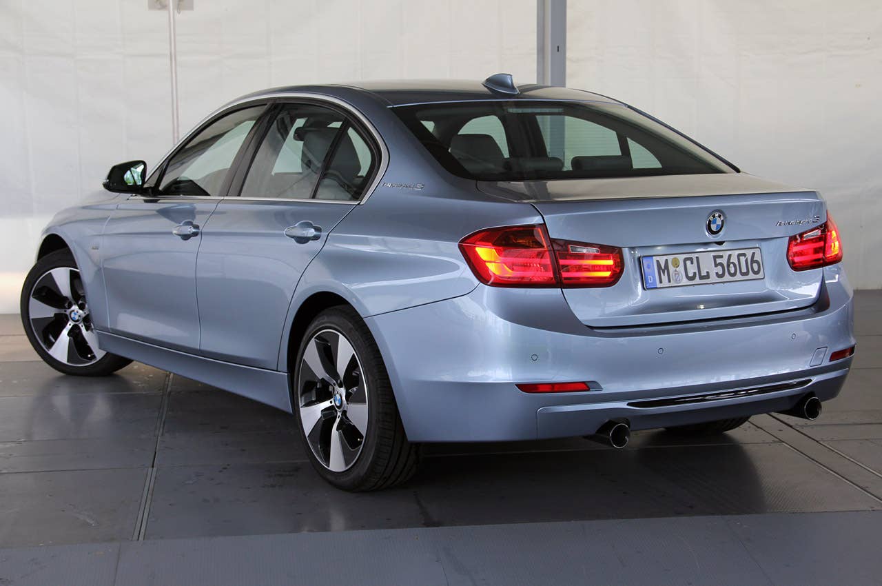 2013 BMW ActiveHybrid 3 rear 3/4 view
