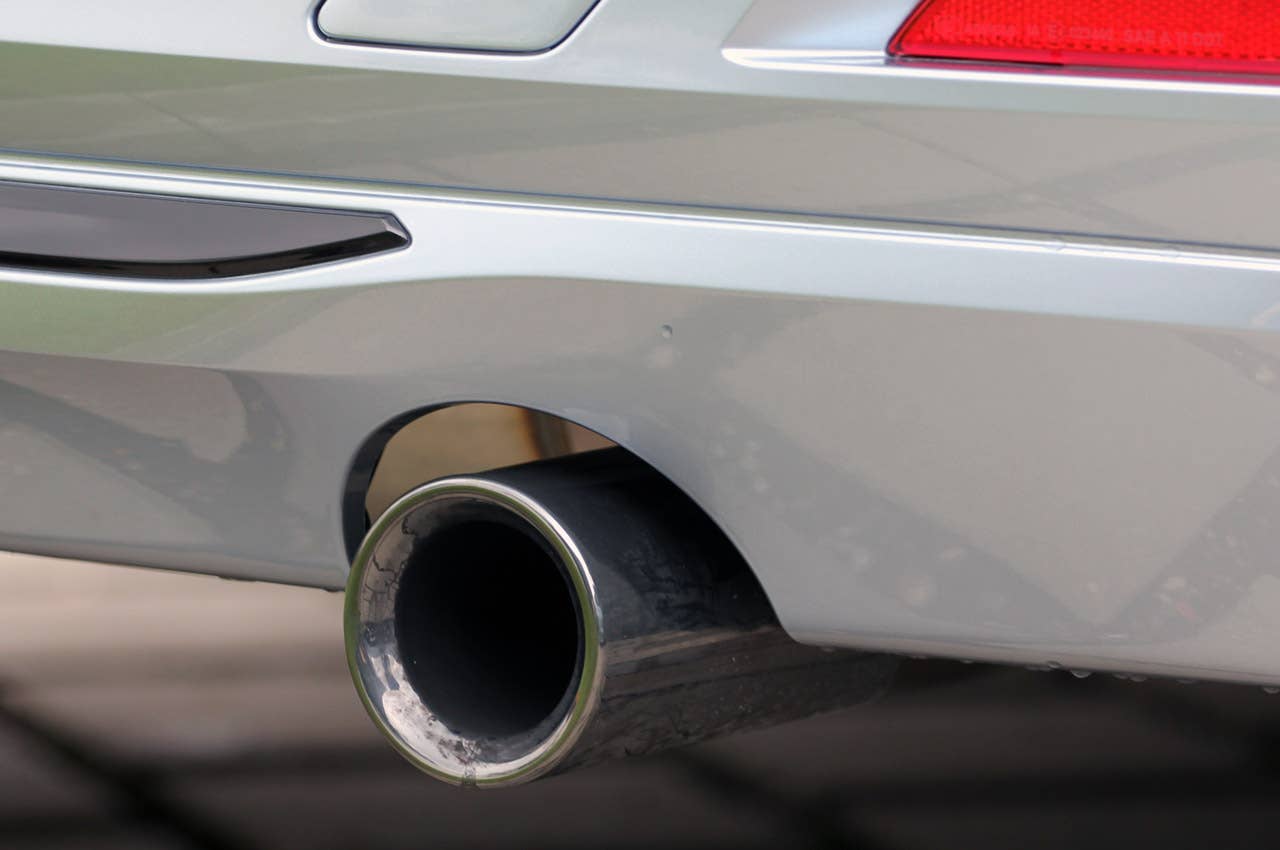 2013 BMW ActiveHybrid 3 exhaust tip