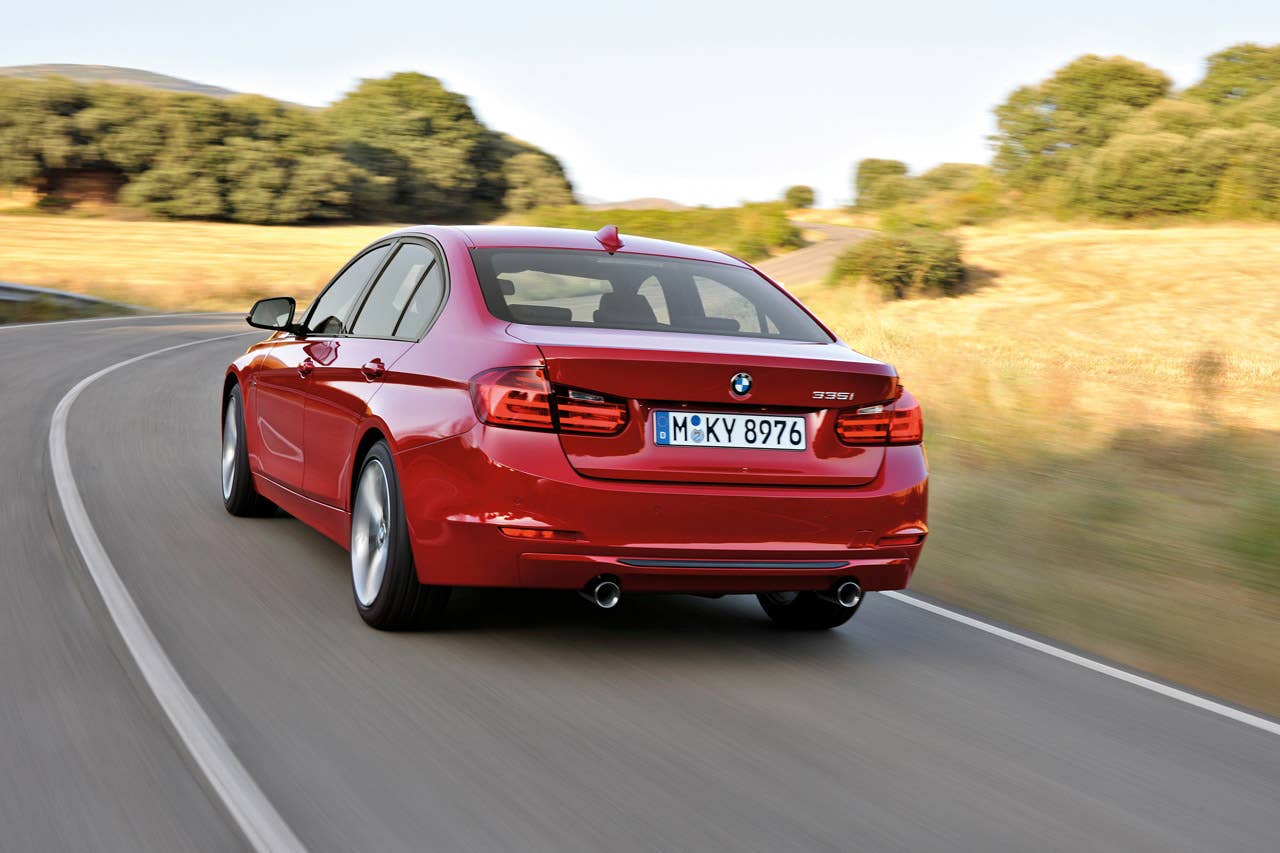 The new BMW 3 Series Sedan, Sport Line (10/2011)