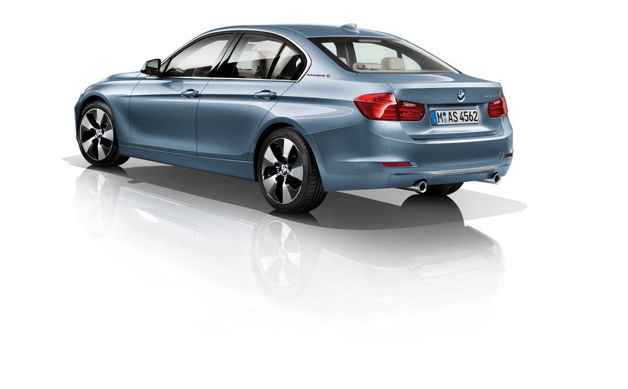 BMW ActiveHybrid 3 (10/2011)