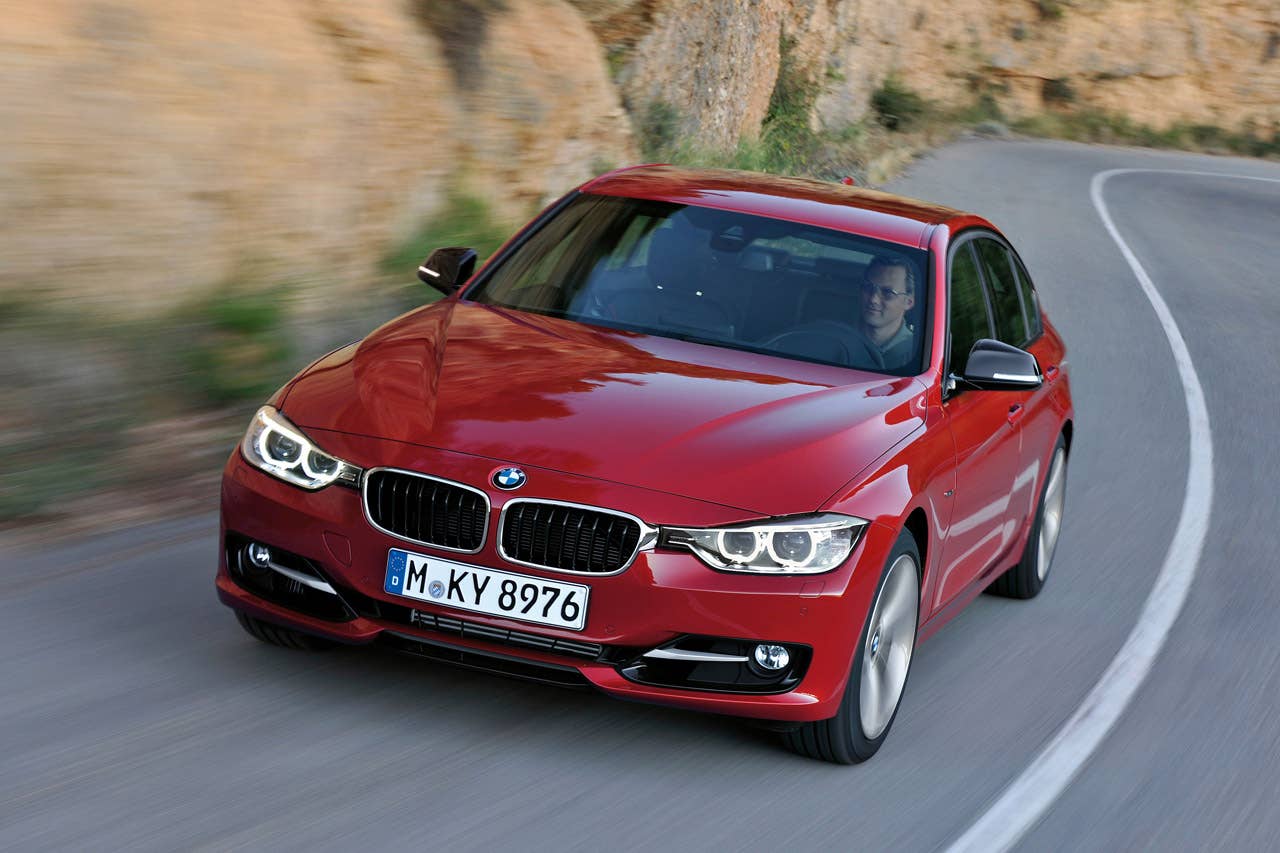 The new BMW 3 Series Sedan, Sport Line (10/2011)