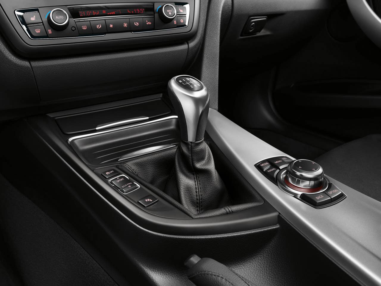 New BMW 3 Series: Manual gearbox selector lever (10/2011)