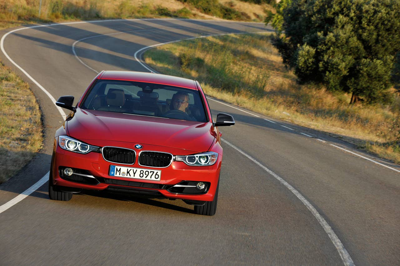 The new BMW 3 Series Sedan, Sport Line (10/2011)