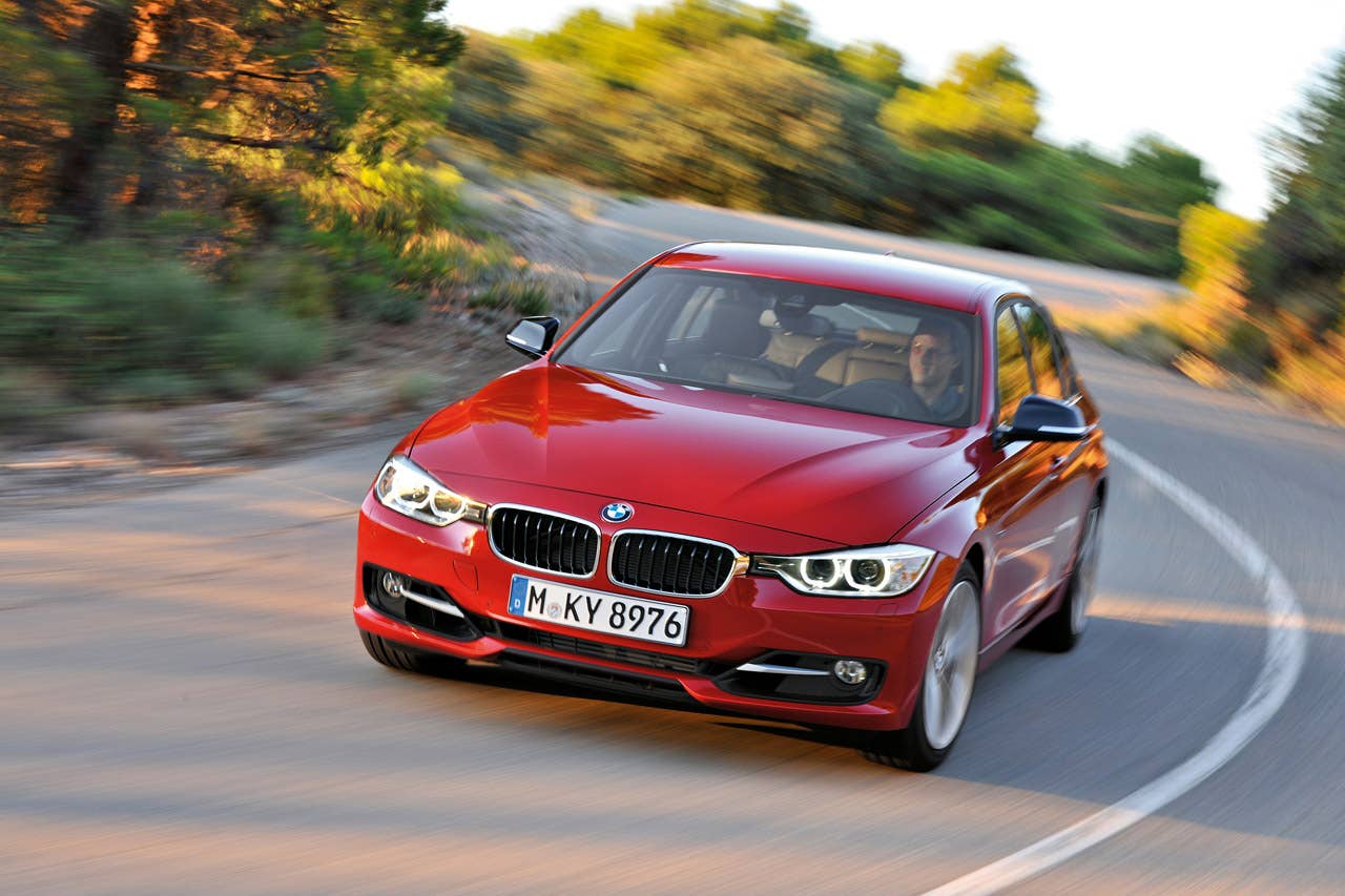 The new BMW 3 Series Sedan, Sport Line (10/2011)