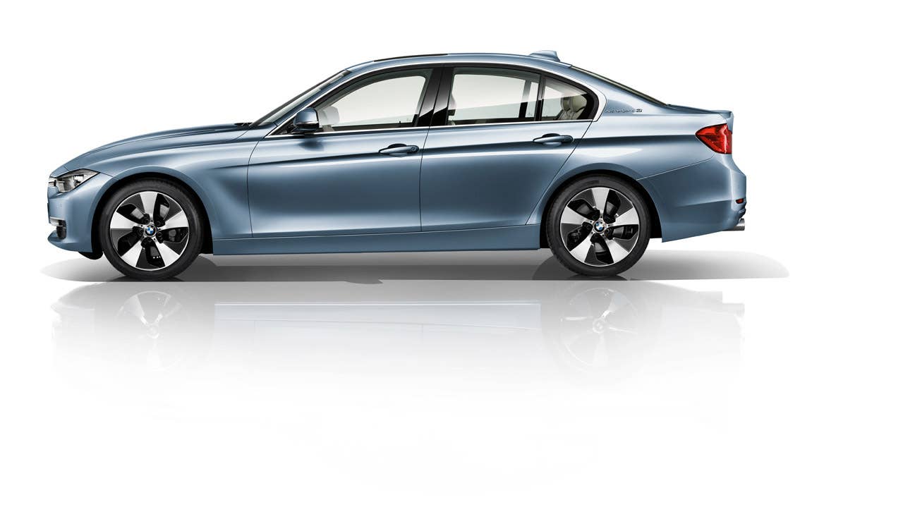 BMW ActiveHybrid 3 (10/2011)