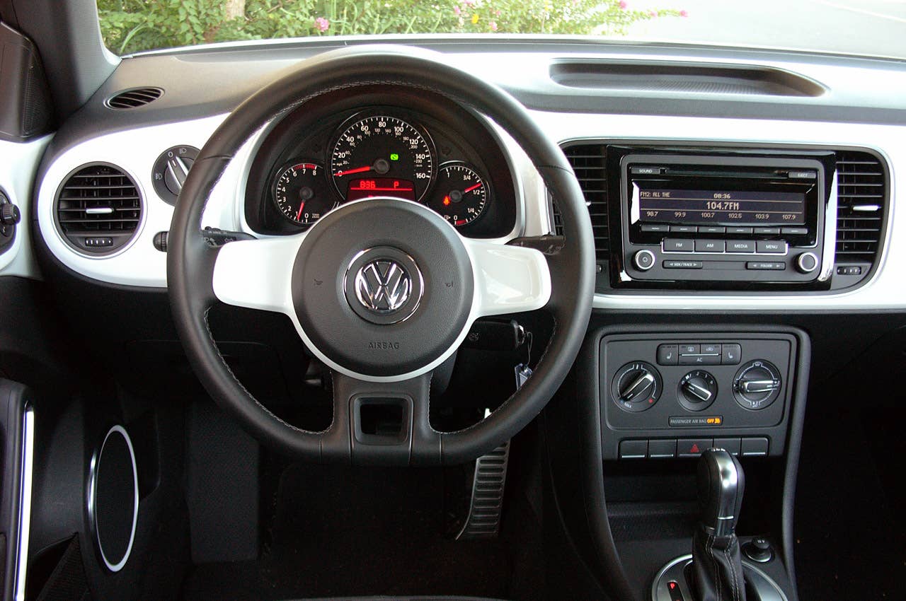 2012 Volkswagen Beetle Turbo interior