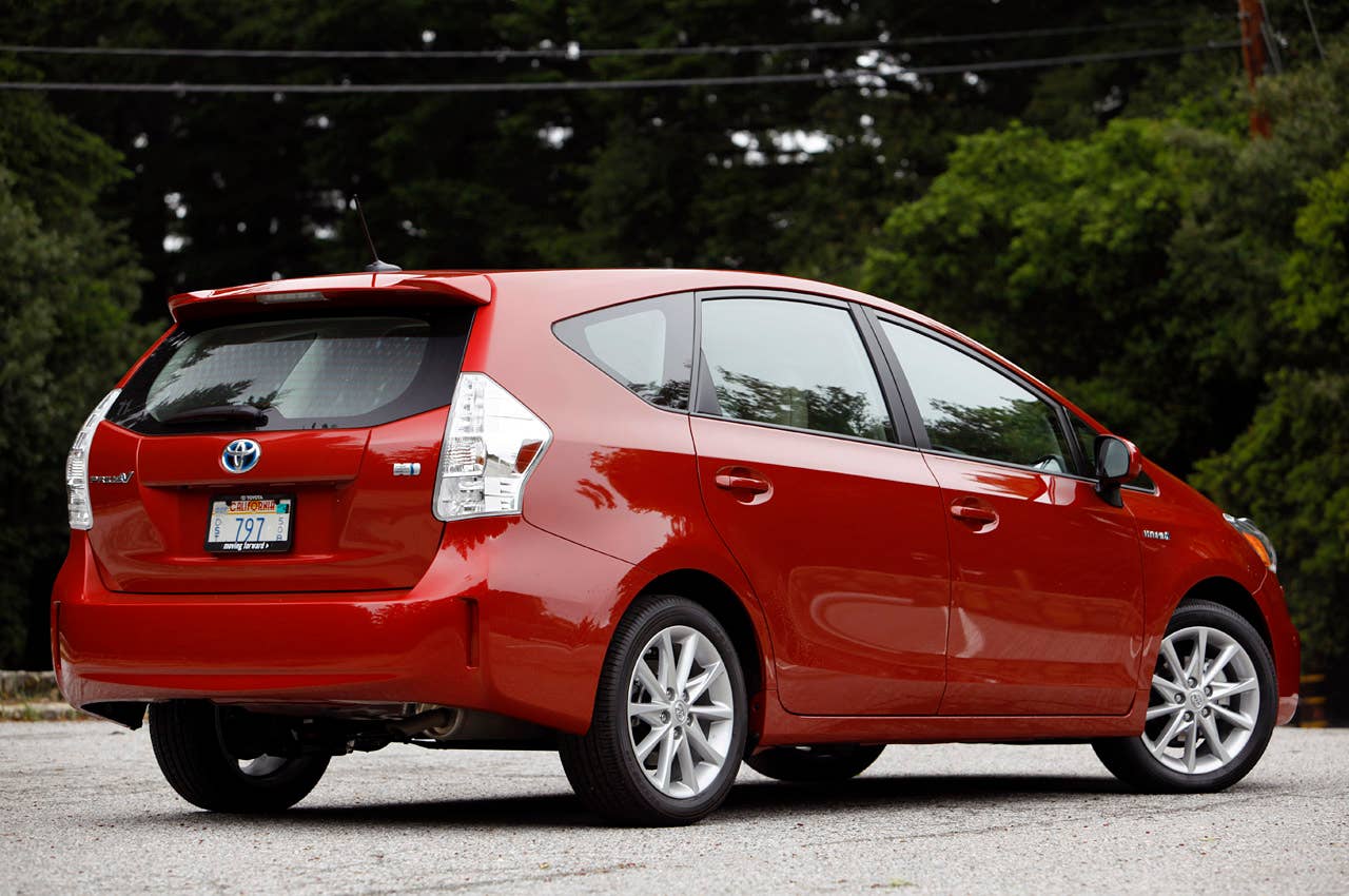2012 Toyota Prius V rear 3/4 view