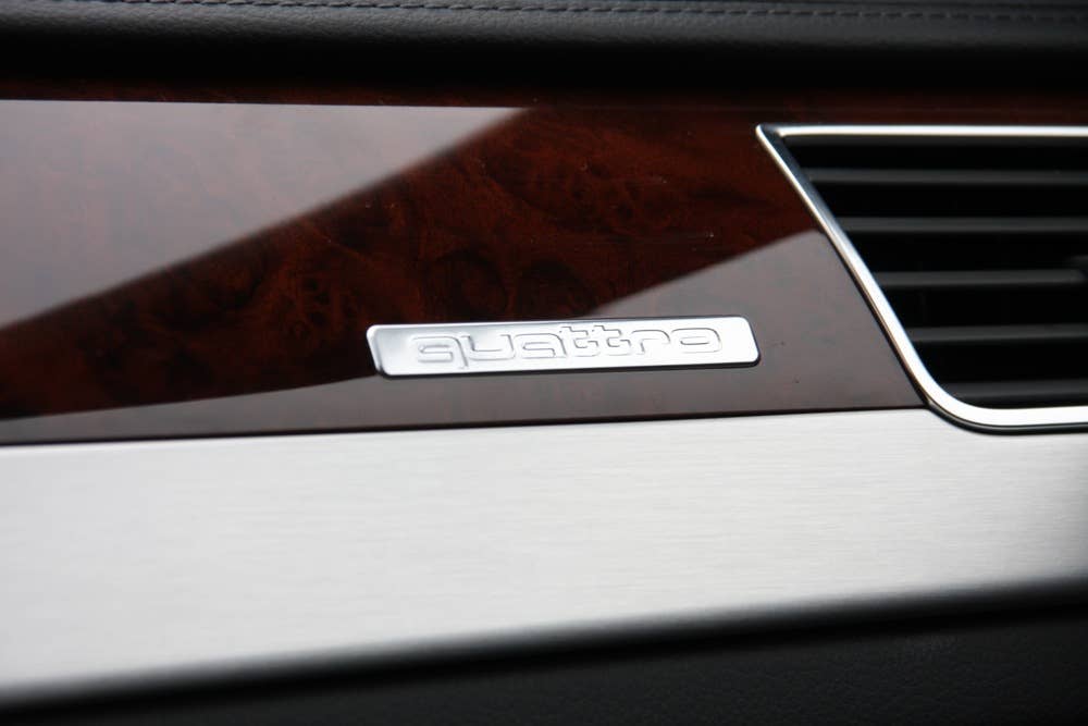 2011 Audi A8 dashboard