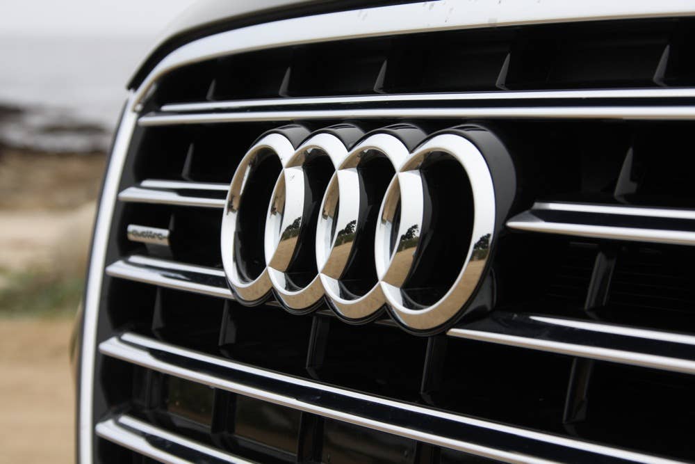 2011 Audi A8 grille badge