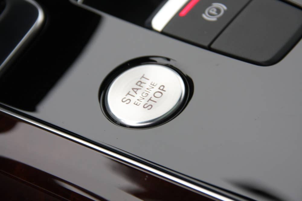 2011 Audi A8 push-button start
