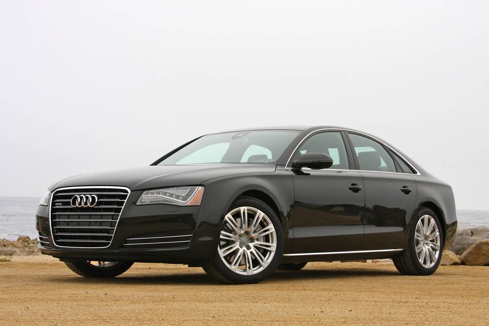 2011 Audi A8 front 3/4 view