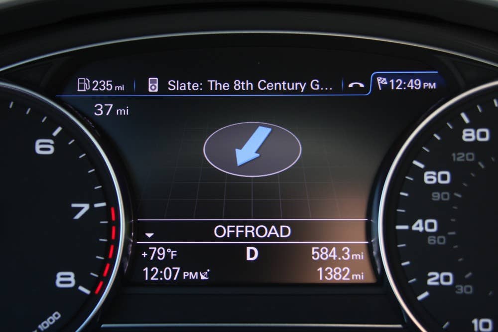 2011 Audi A8 information display