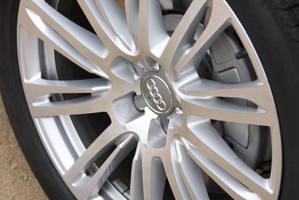 2011 Audi A8 wheel