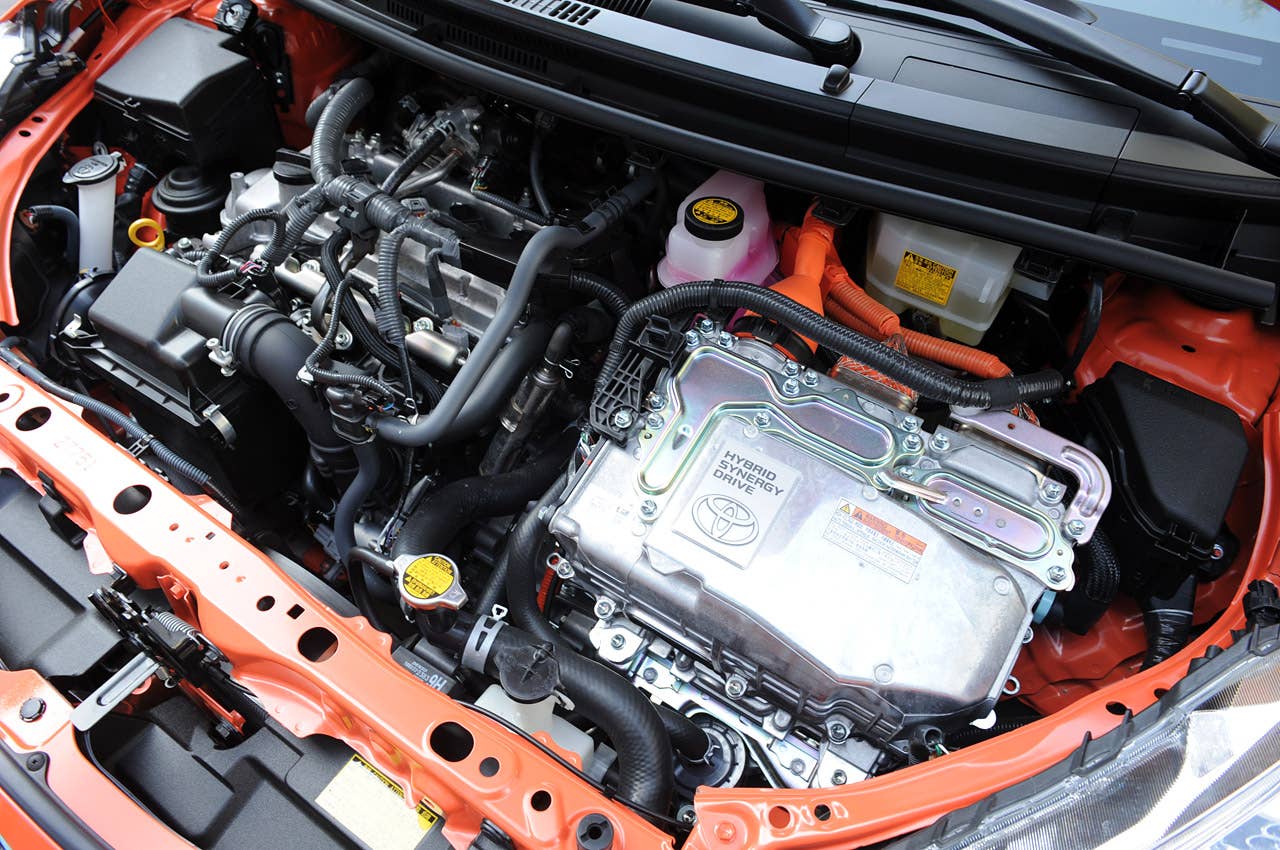 2012 Toyota Prius C engine