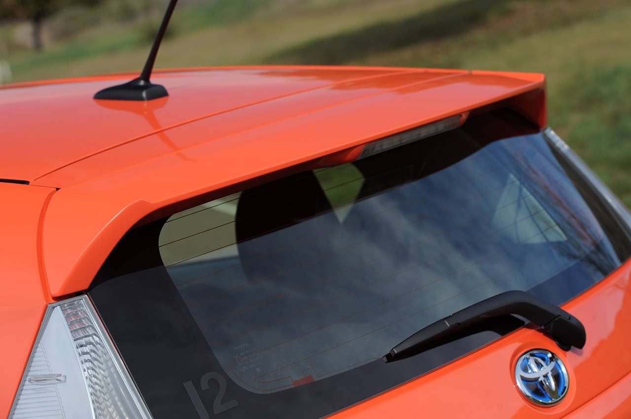 2012 Toyota Prius C roof spoiler