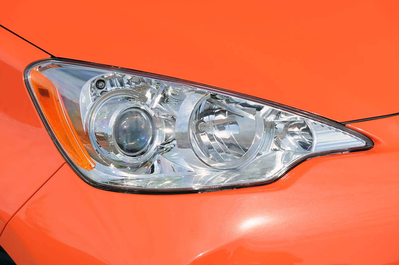 2012 Toyota Prius C headlight