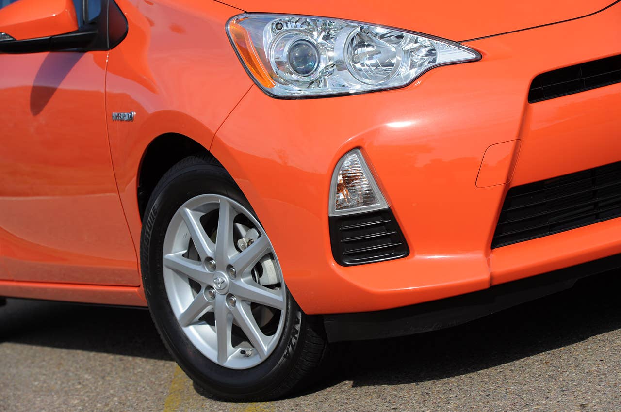 2012 Toyota Prius C front detail