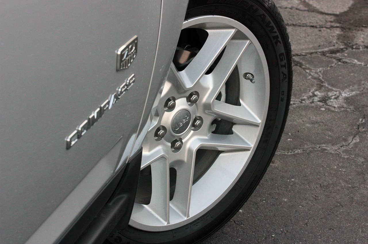 2011 Jeep Compass wheel