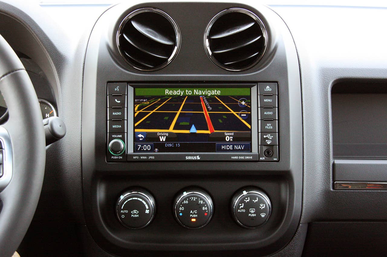 2011 Jeep Compass instrument panel