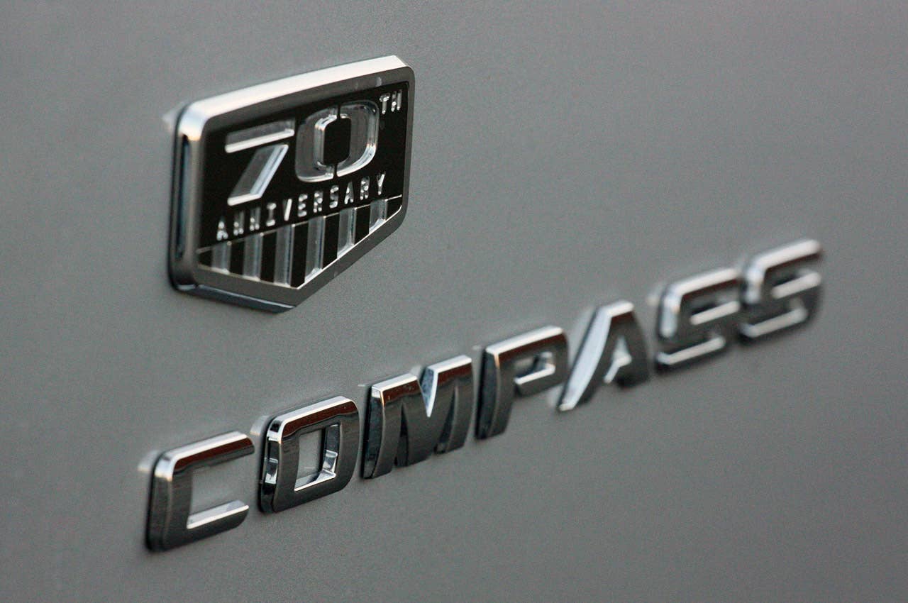 2011 Jeep Compass badge