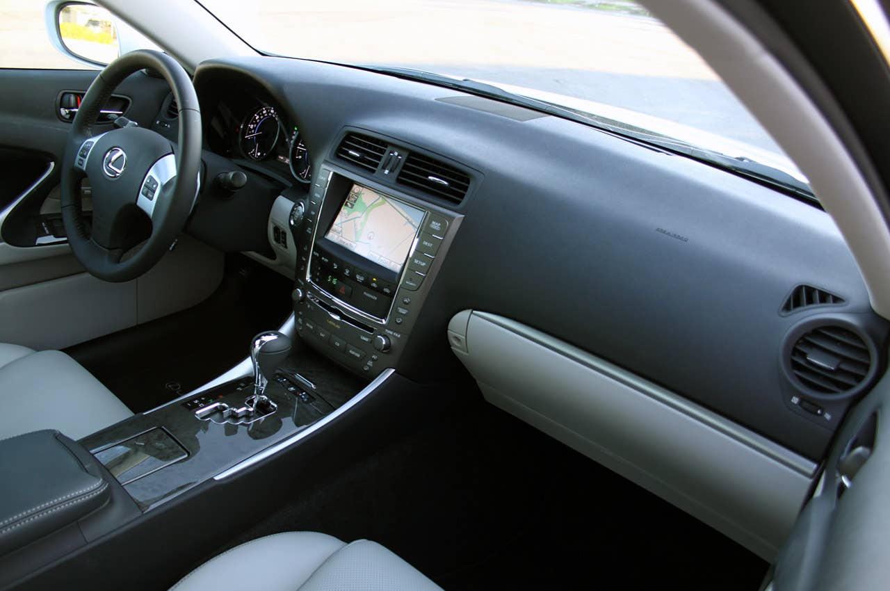 2011 Lexus IS 250 AWD interior