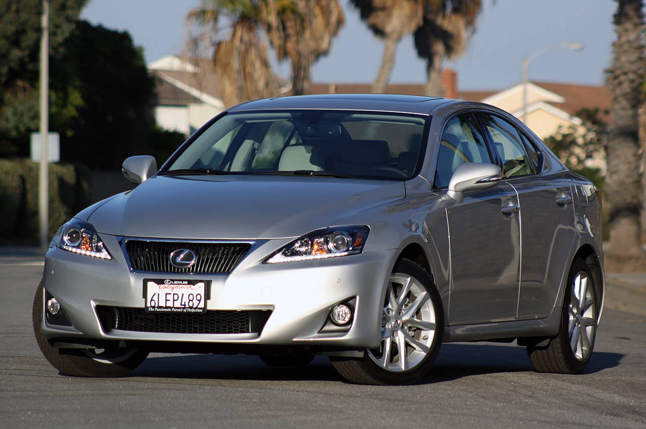 2011 Lexus IS 250 AWD front 3/4 view