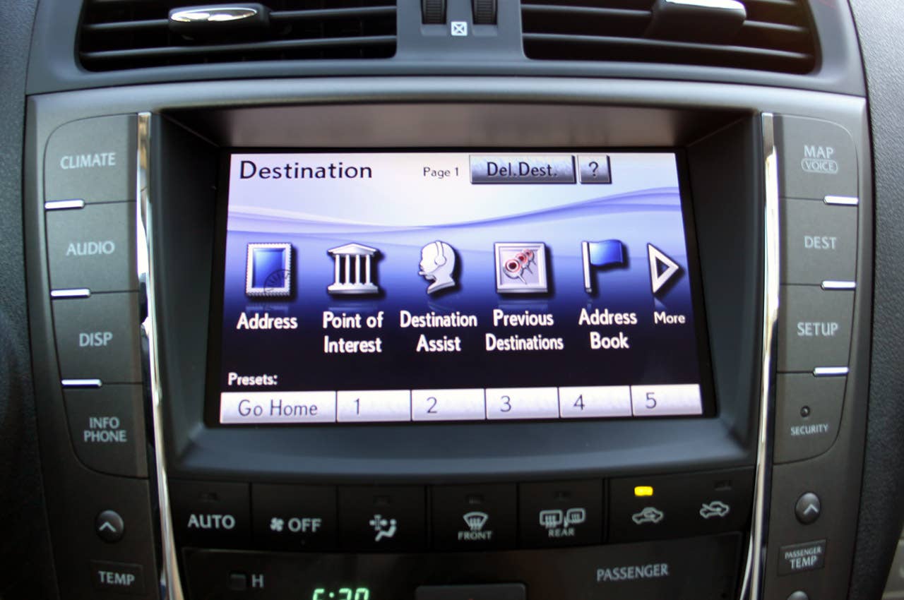 2011 Lexus IS 250 AWD navigation system