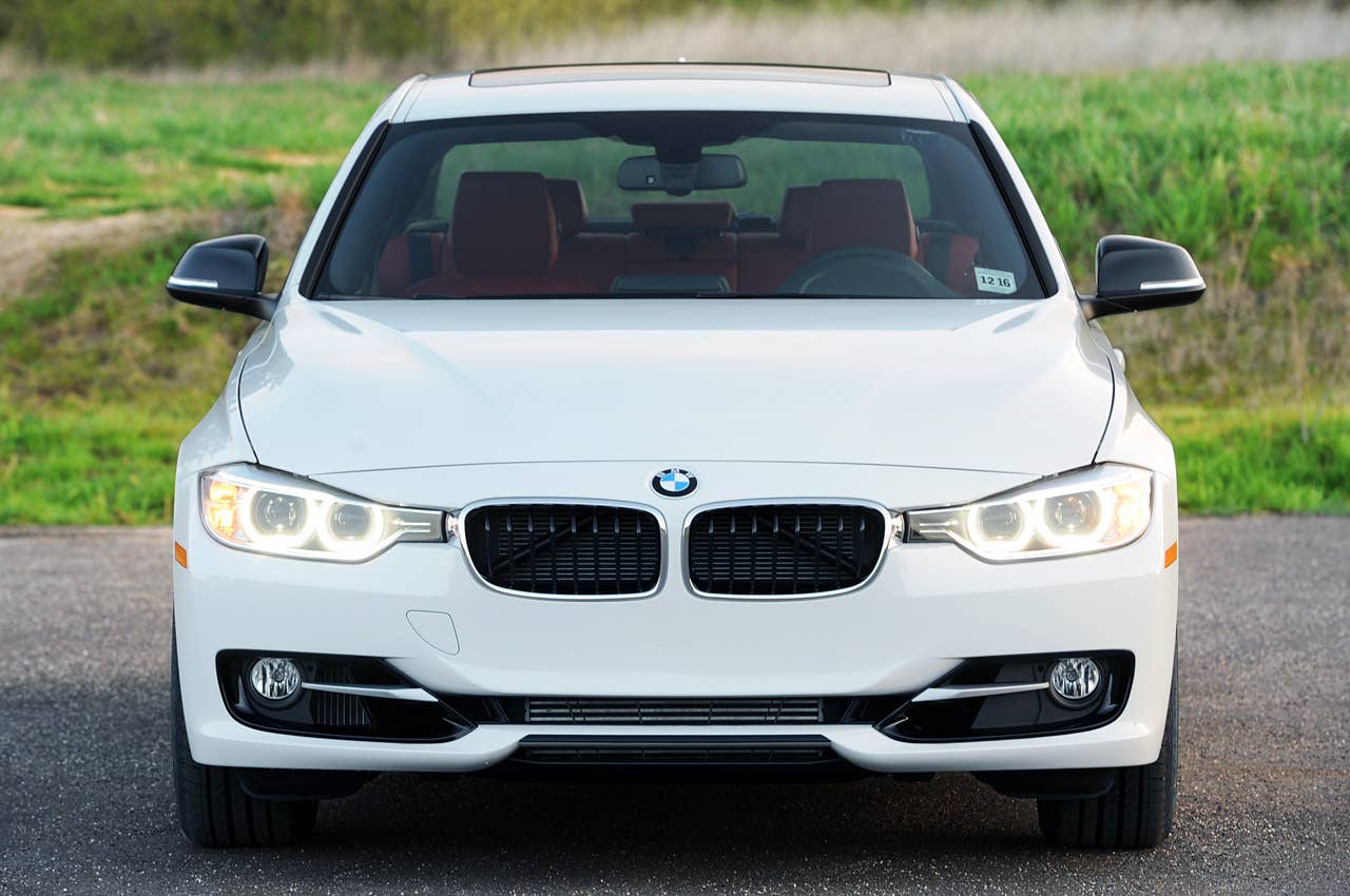 2012 BMW 335i front view
