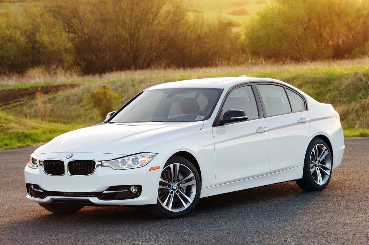 2012 BMW 335i front 3/4 view