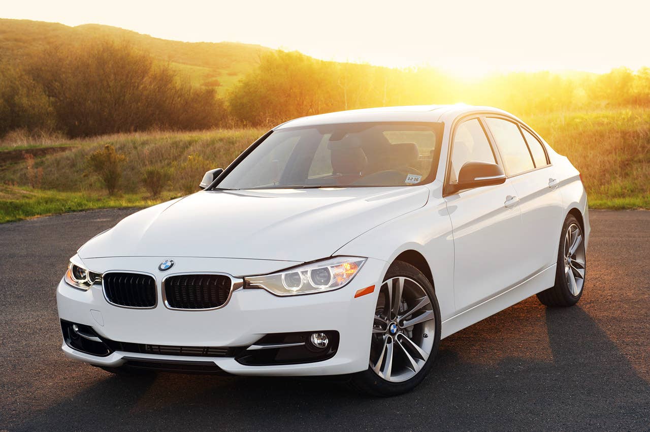 2012 BMW 335i front 3/4 view
