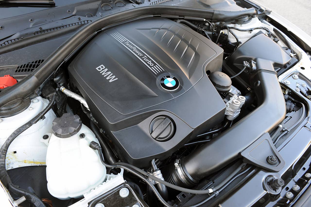 2012 BMW 335i engine
