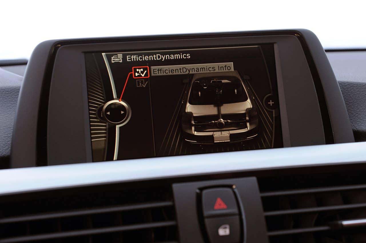 2012 BMW 335i EfficientDynamics display