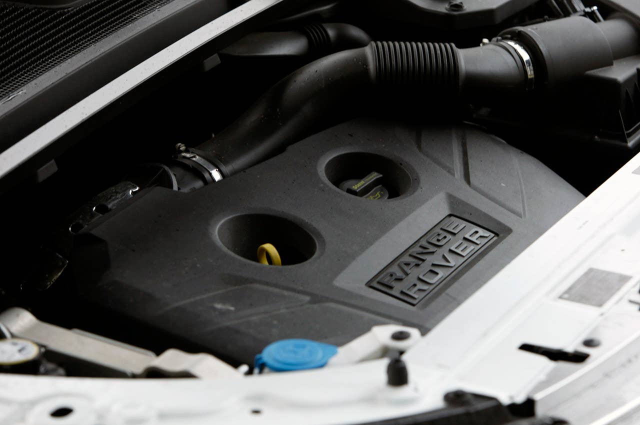 2012 Land Rover Range Rover Evoque Coupe engine