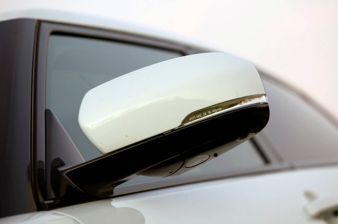 2012 Land Rover Range Rover Evoque Coupe side mirror