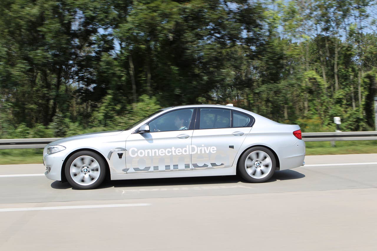 Research project Highly automated driving on highways (08/2011)