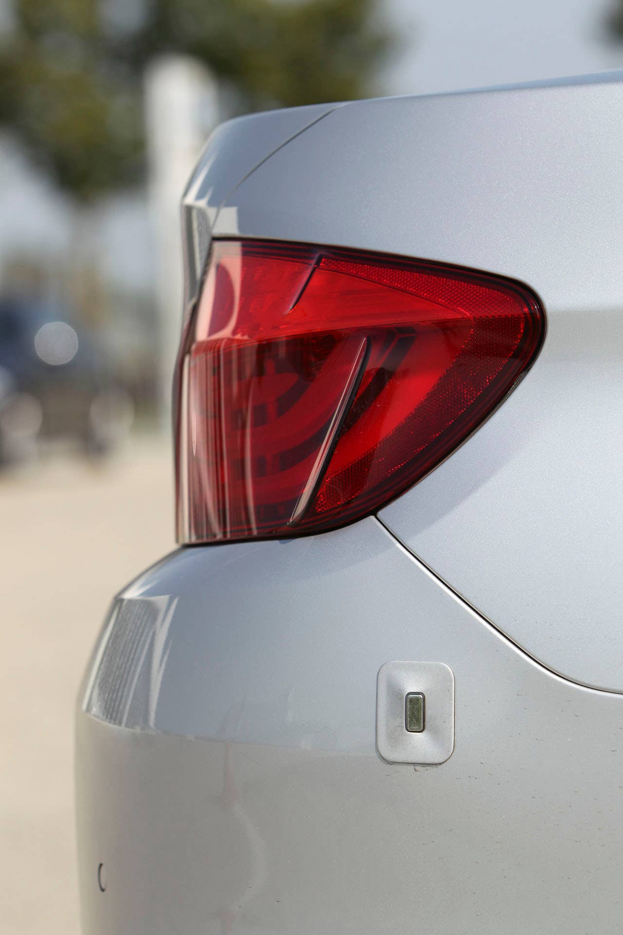 Research project Highly automated driving on highways - ultrasonic sensor (08/2011)