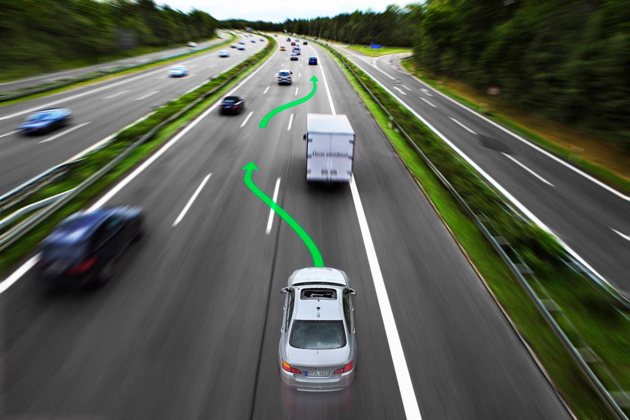 Research project Highly automated driving on highways (08/2011)