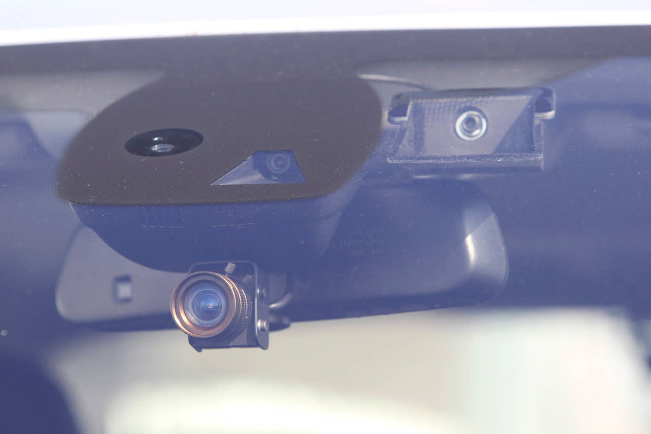 Research project Highly automated driving on highways - camera for lane and object detection (08/2011)