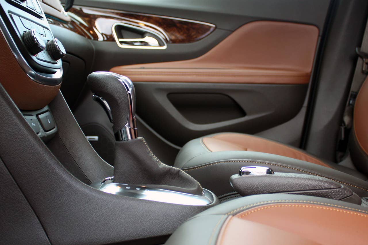 2013 Buick Encore shifter