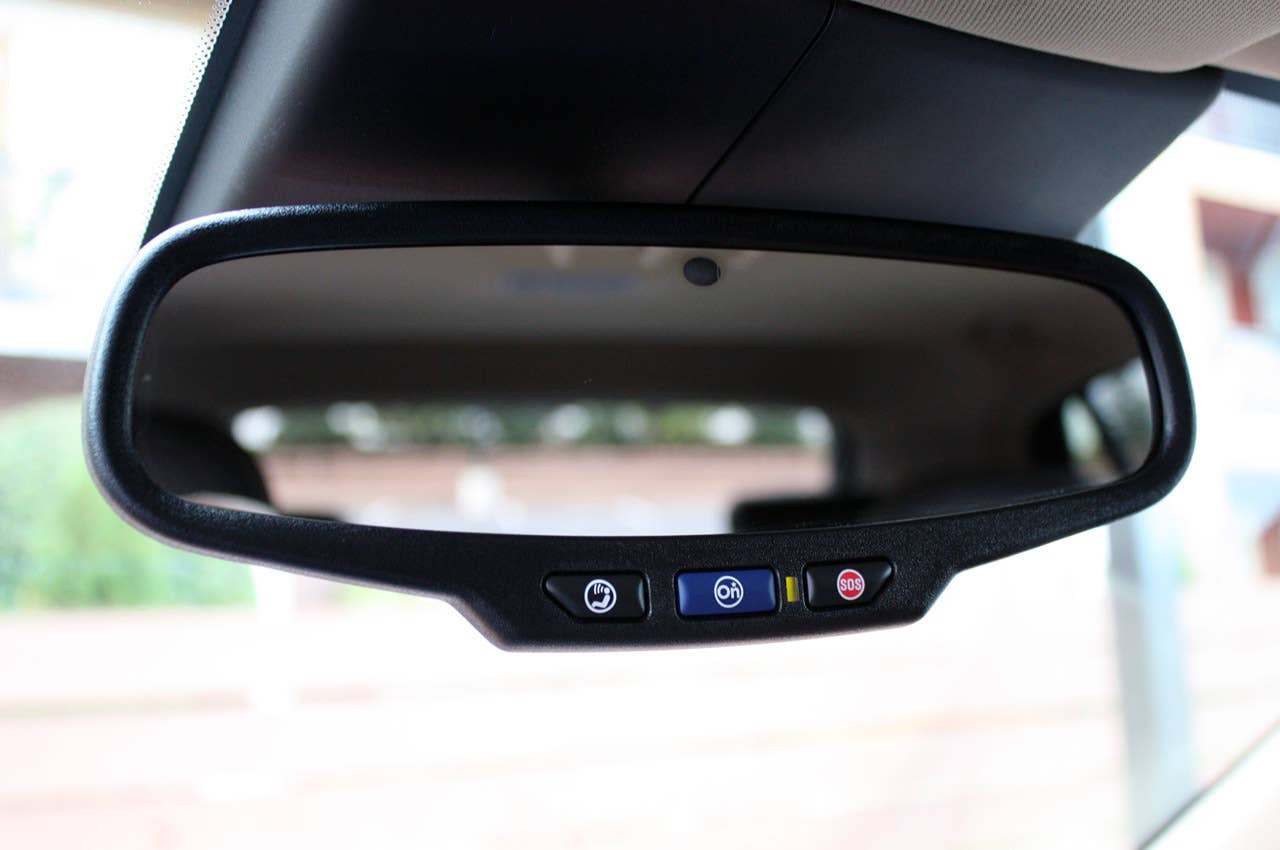 2013 Buick Encore rear view mirror