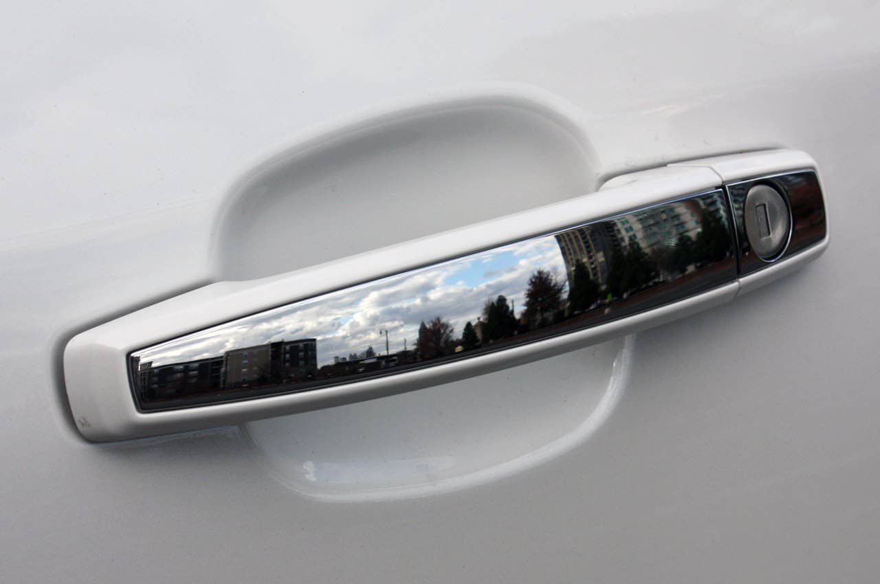 2013 Buick Encore door handle