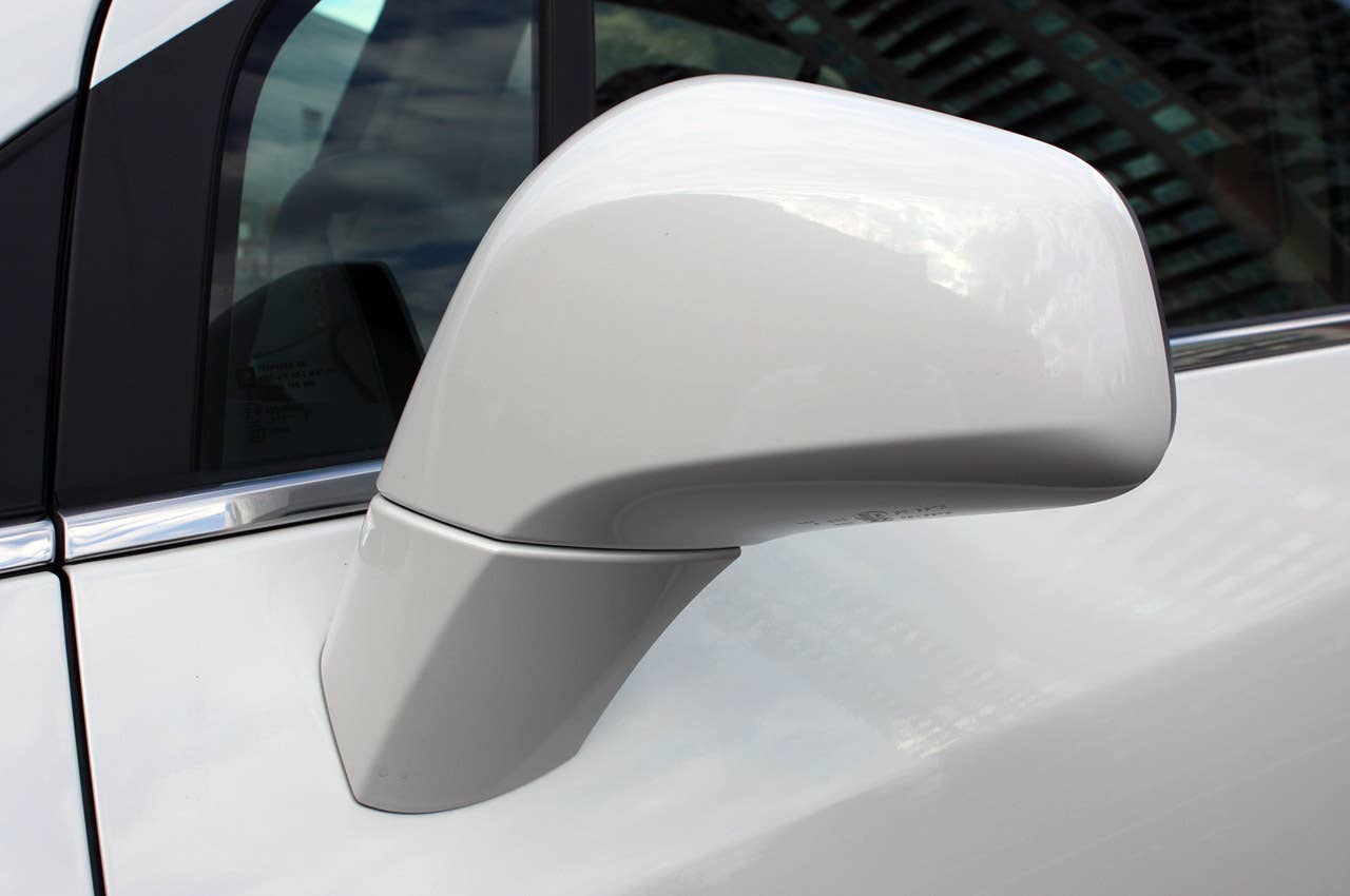 2013 Buick Encore side mirror