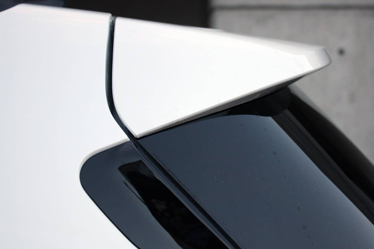 2013 Buick Encore roof spoiler