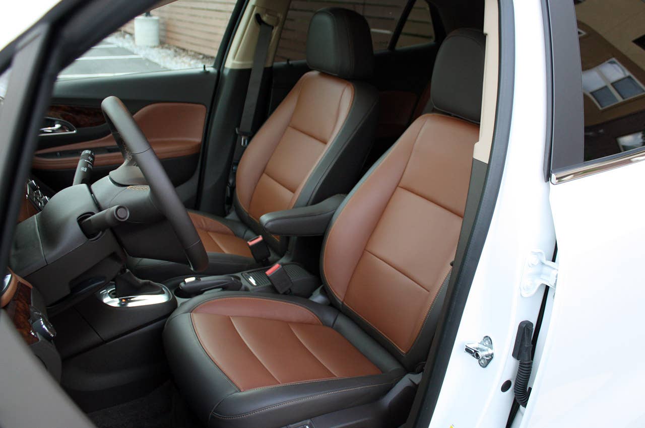 2013 Buick Encore front seats