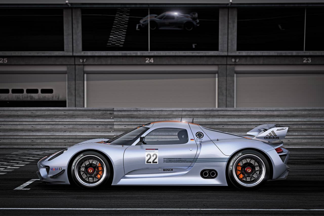 Porsche 918 RSR side