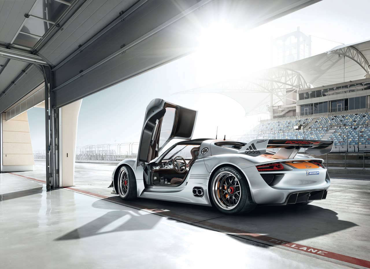Porsche 918 RSR side