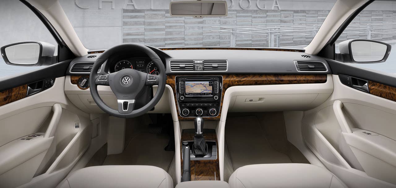 2012 Volkswagen Passat interior