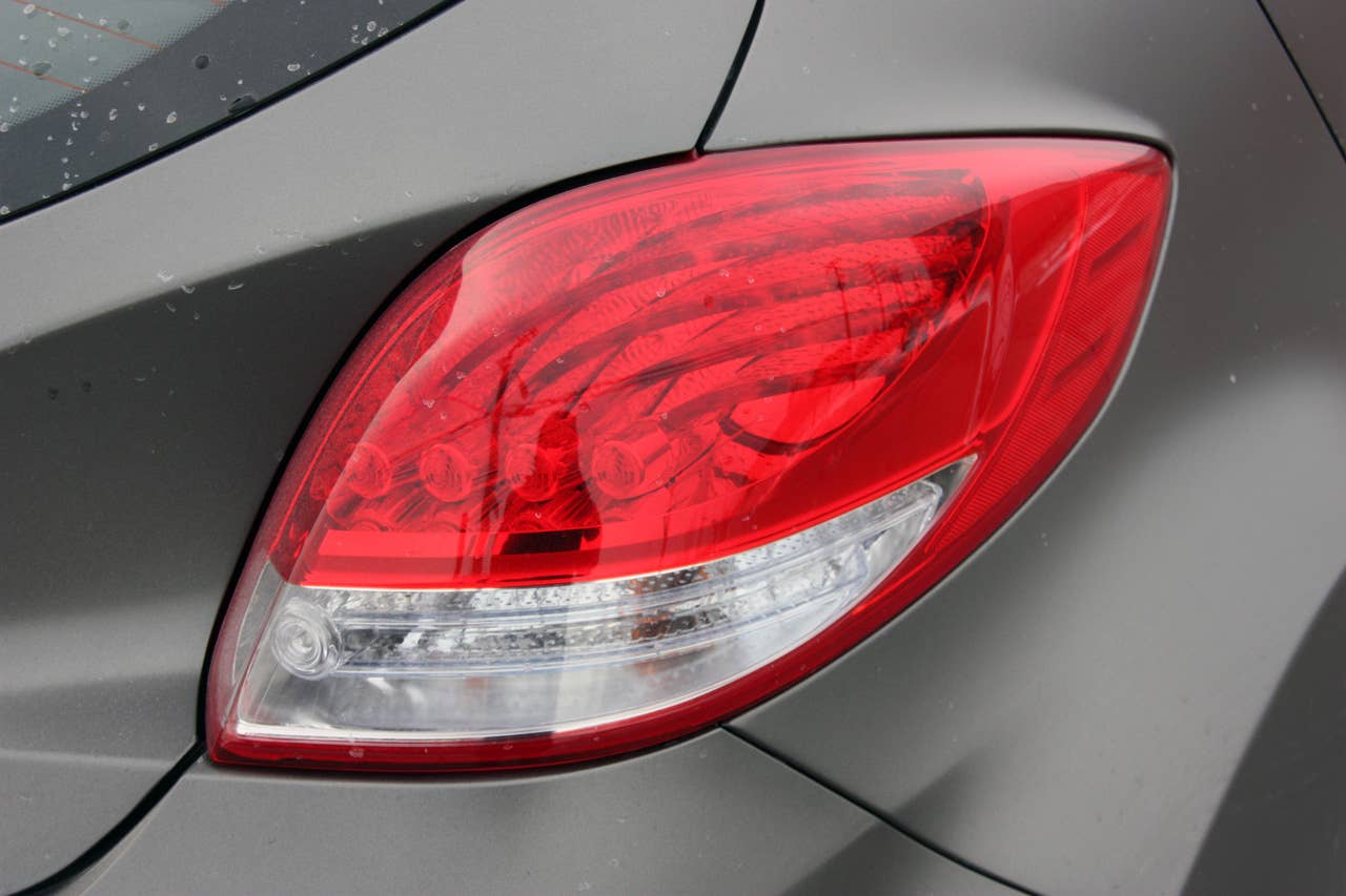 Long-Term 2013 Hyundai Veloster Turbo taillamp